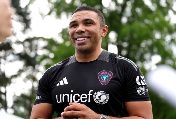 Bryan Habana swaps the egg-shaped ball for the round one in Soccer Aid 2025.