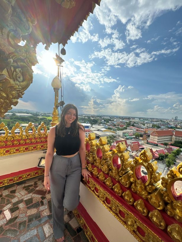 Lois combined science with travel content