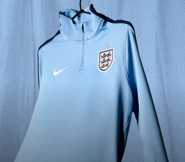 England's Nike Strike Drill Training Top.