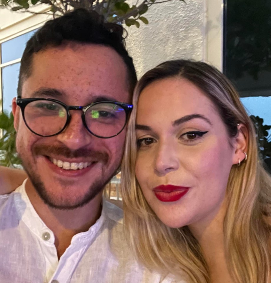 TIMESGRAB WITHOUT PERMISSION FROM FACEBOOK // Pictured: Greta Otteson and Arno Quinton were found dead at a villa on Boxing Day - A British woman and her South African fiance have been found dead in a holiday villa in Vietnam, local police have said. Greta Marie Otteson, 33, was discovered by staff dead on a bed in a first-floor room in Hoi An, a coastal city in the central region of the south-east Asian nation, at around 11:18 local time (04:18 GMT) on 26 December, police said in a statement on Monday. Her fiance Els Arno Quinton, 36, was found dead on a bed in another room in the villa that had reportedly been locked from the inside. // URL: https://www.facebook.com/arno.q.els/photos // URL 2: https://www.facebook.com/greta.otteson