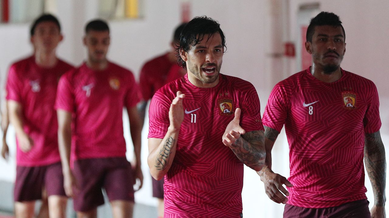 Ricardo Goulart of Guangzhou Evergrande, left, with teammates before the AFC Champions League match between Guangzhou Evergrande and Kashima Antlers at Tianhe Sports Center on May 23, 2017 in Guangzhou, China.