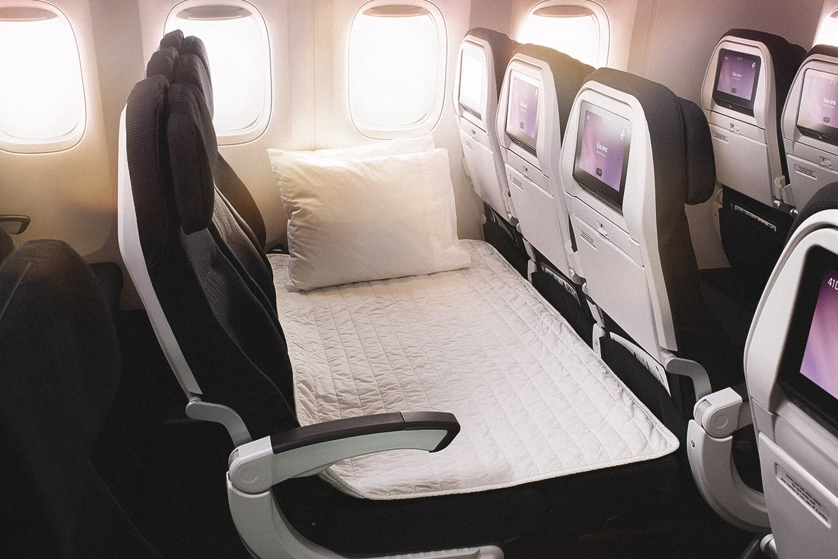 Air New Zealand Skycouch