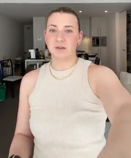 The Aussie flight attendant says she always travels with sun screen to protect her skin