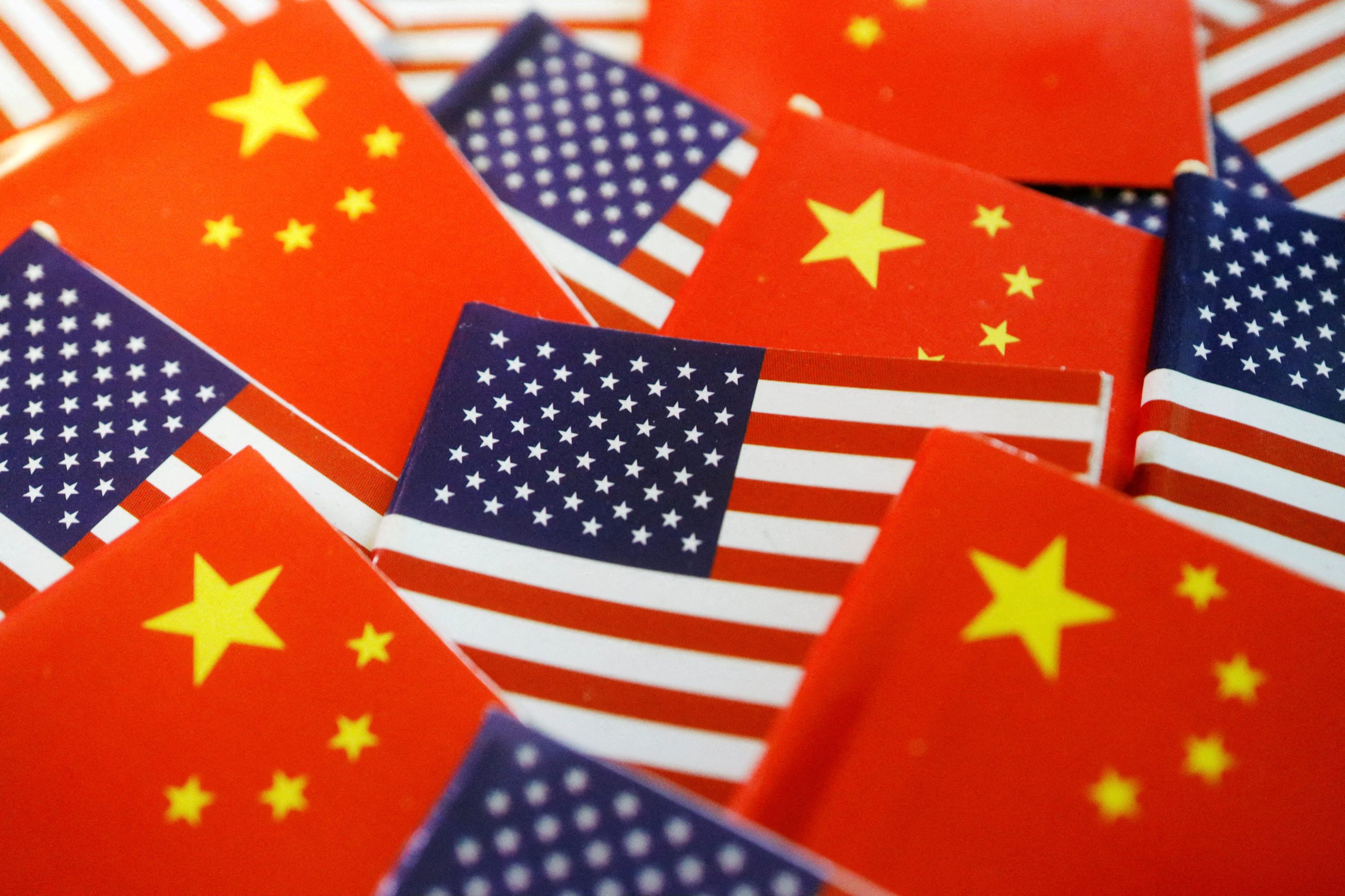 Illustration picture of U.S. and Chinese flags
