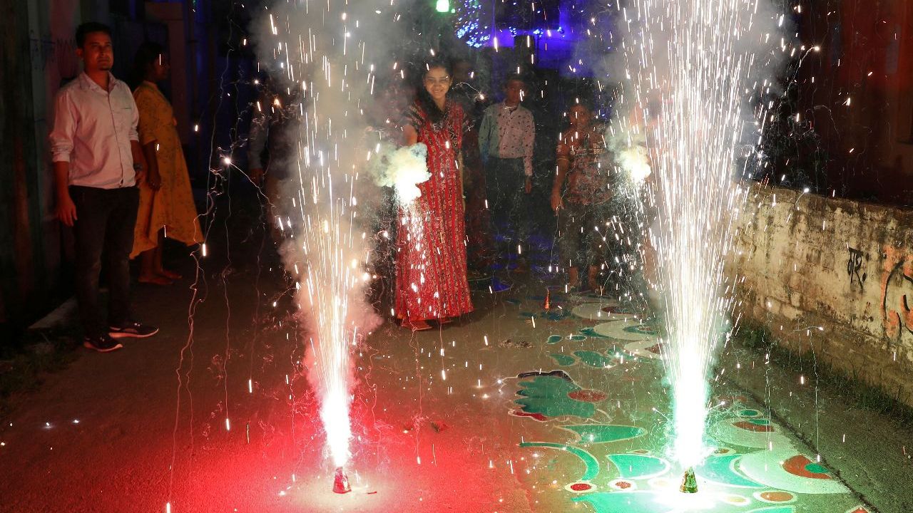 #diwali: The festival of lights lightened the usually-debate-heavy Twitter, with users taking to the site to discuss about their celebrations and wishing each other a prosperous new year (as per the Vikram Samvat calendar) — with some also cautioning against bursting crackers, particularly considering the air quality un 2019. #diwali: The festival of lights lightened the usually-debate-heavy Twitter, with users taking to the site to discuss about their celebrations and wishing each other a prosperous new year (as per the Vikram Samvat calendar) — with some also cautioning against bursting crackers, particularly considering the air quality un 2019.