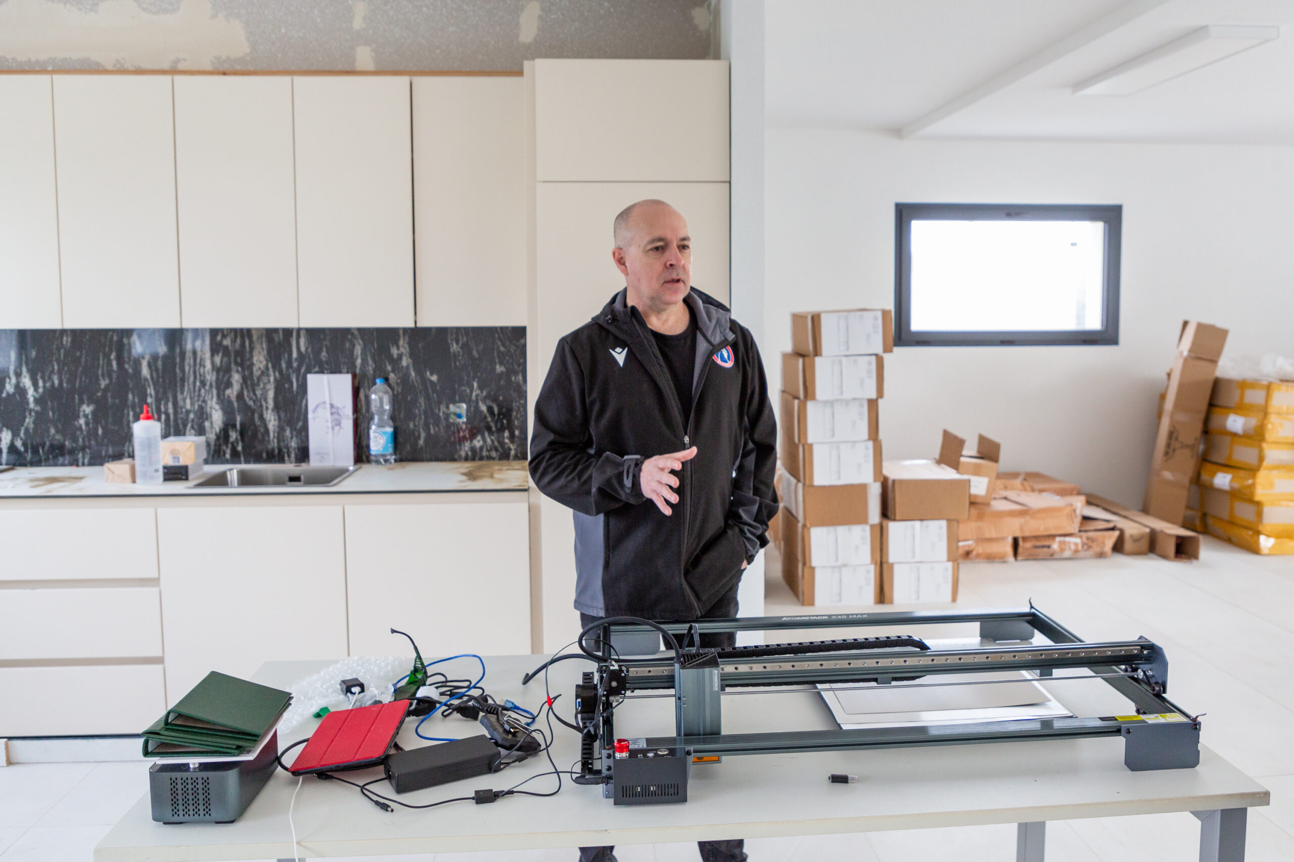 Vox Day in front of a machine