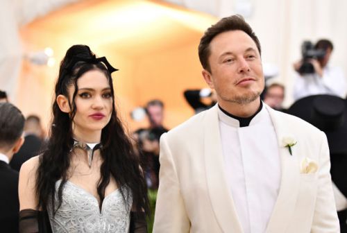 Singer Grimes And Elon Musk Pregnant With Their First Child Singer Grimes And Elon Musk Pregnant With Their First Child