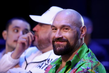 Warren confirms Fury fight after hitting out at Joshua and Usyk for taking Saudi cash