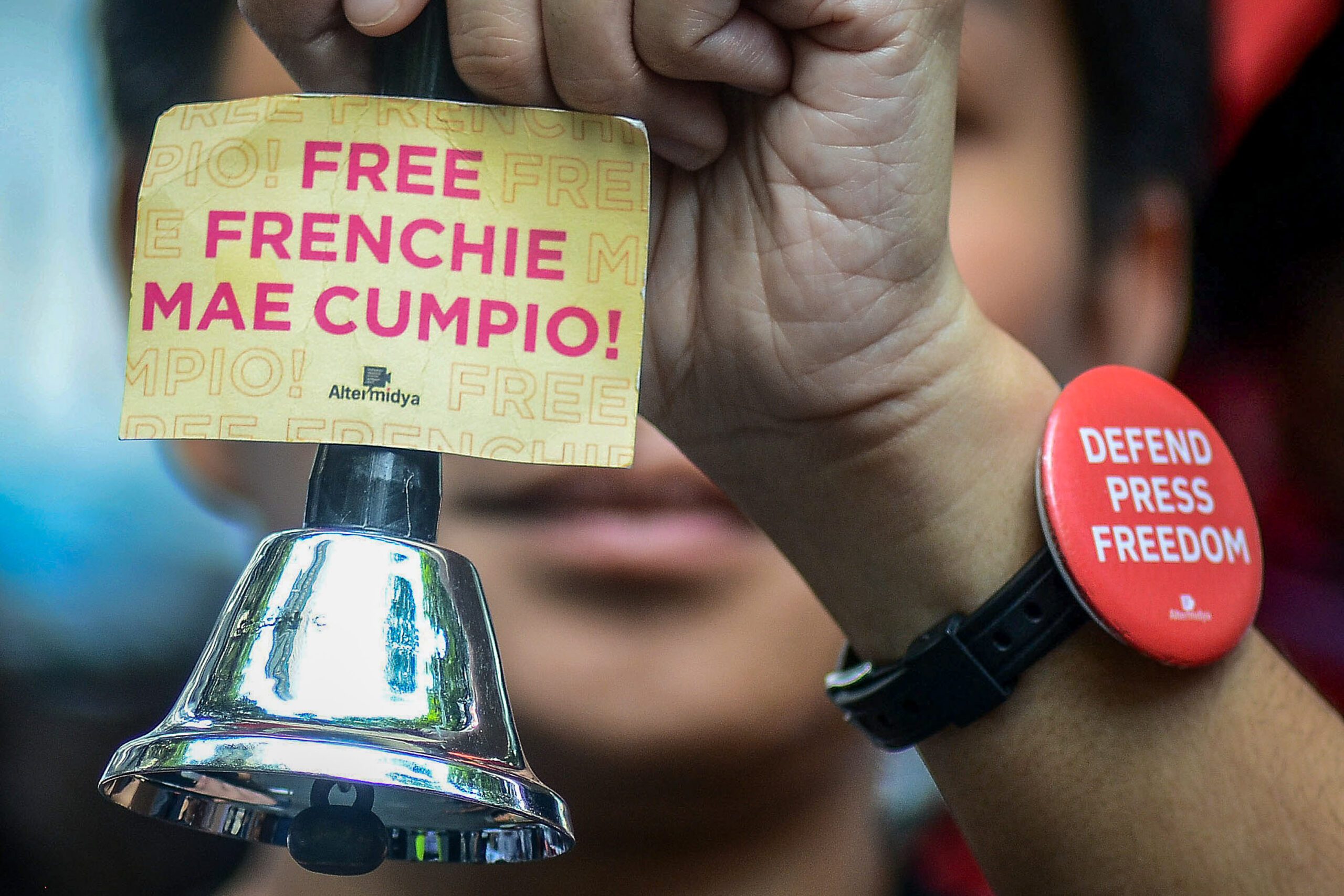 Protest at the DOJ for the freedom of Frenchie Mae Cumpio