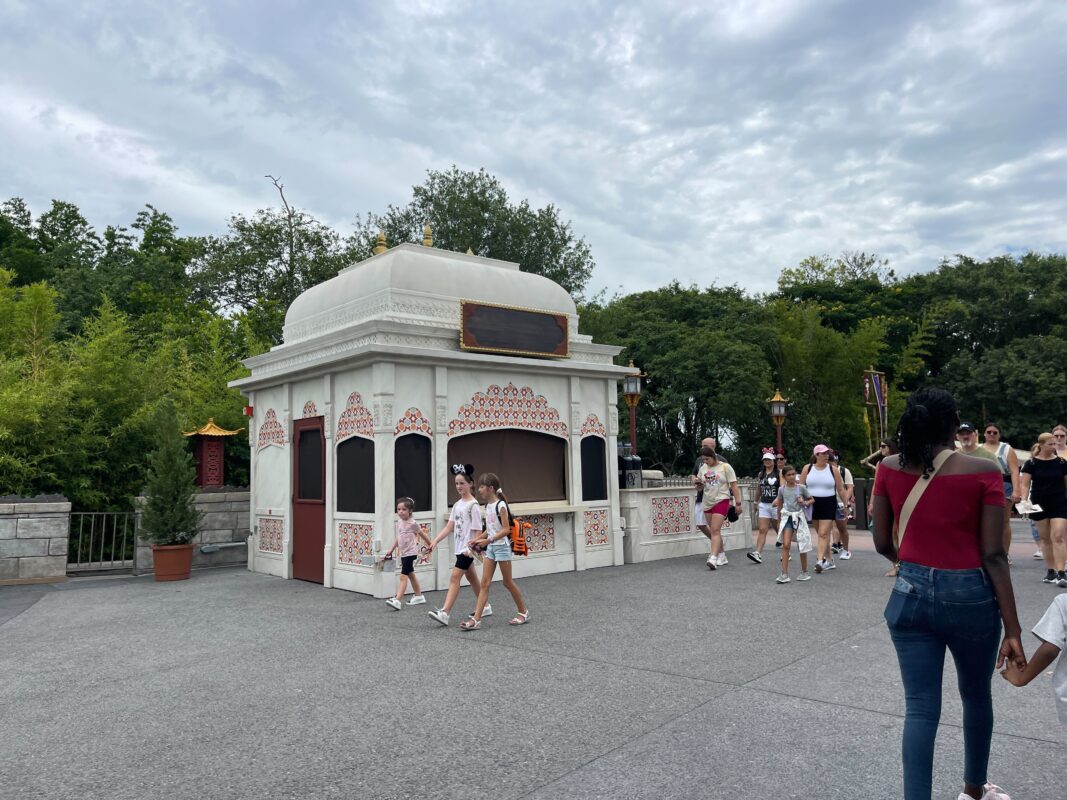 2023 EPCOT International Food & Wine Festival Booths Arrive in World Showcase 7 food and wine booths 2023 8390