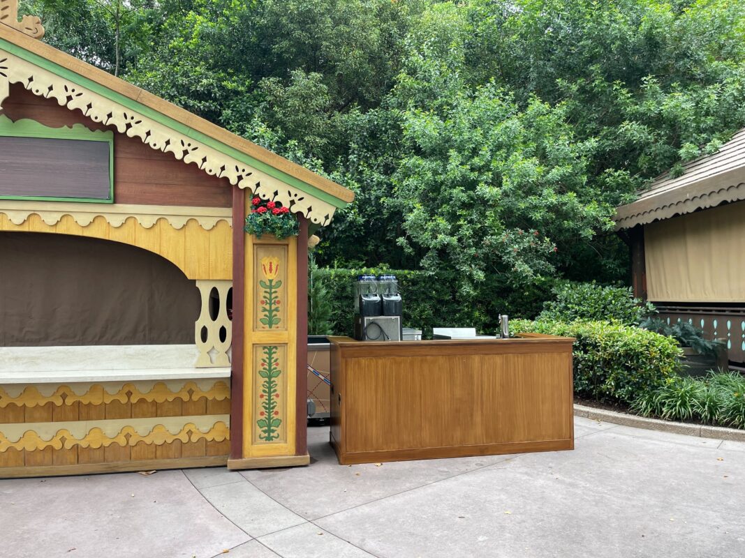 2023 EPCOT International Food & Wine Festival Booths Arrive in World Showcase 12 food and wine booths 2023 8398