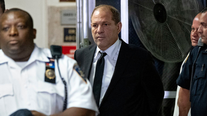 Judge Allows Annabella Sciorra to Testify Against Harvey Weinstein