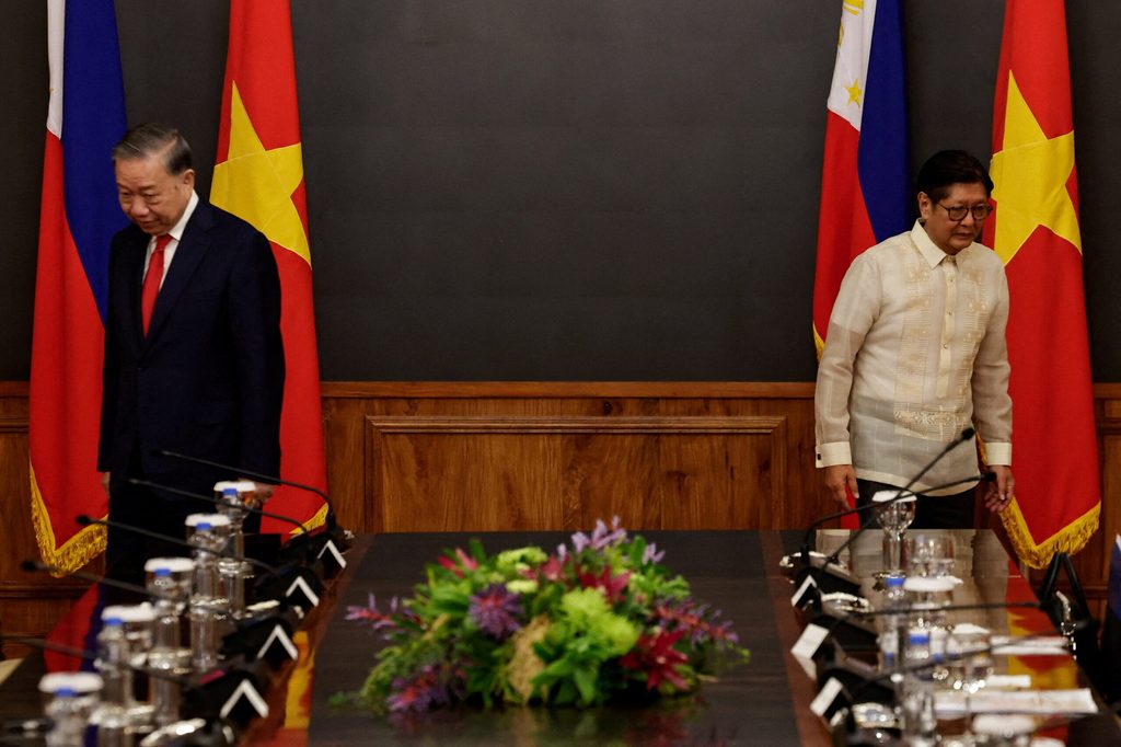 Philippine President Marcos and Vietnam President To Lam meet in Manila