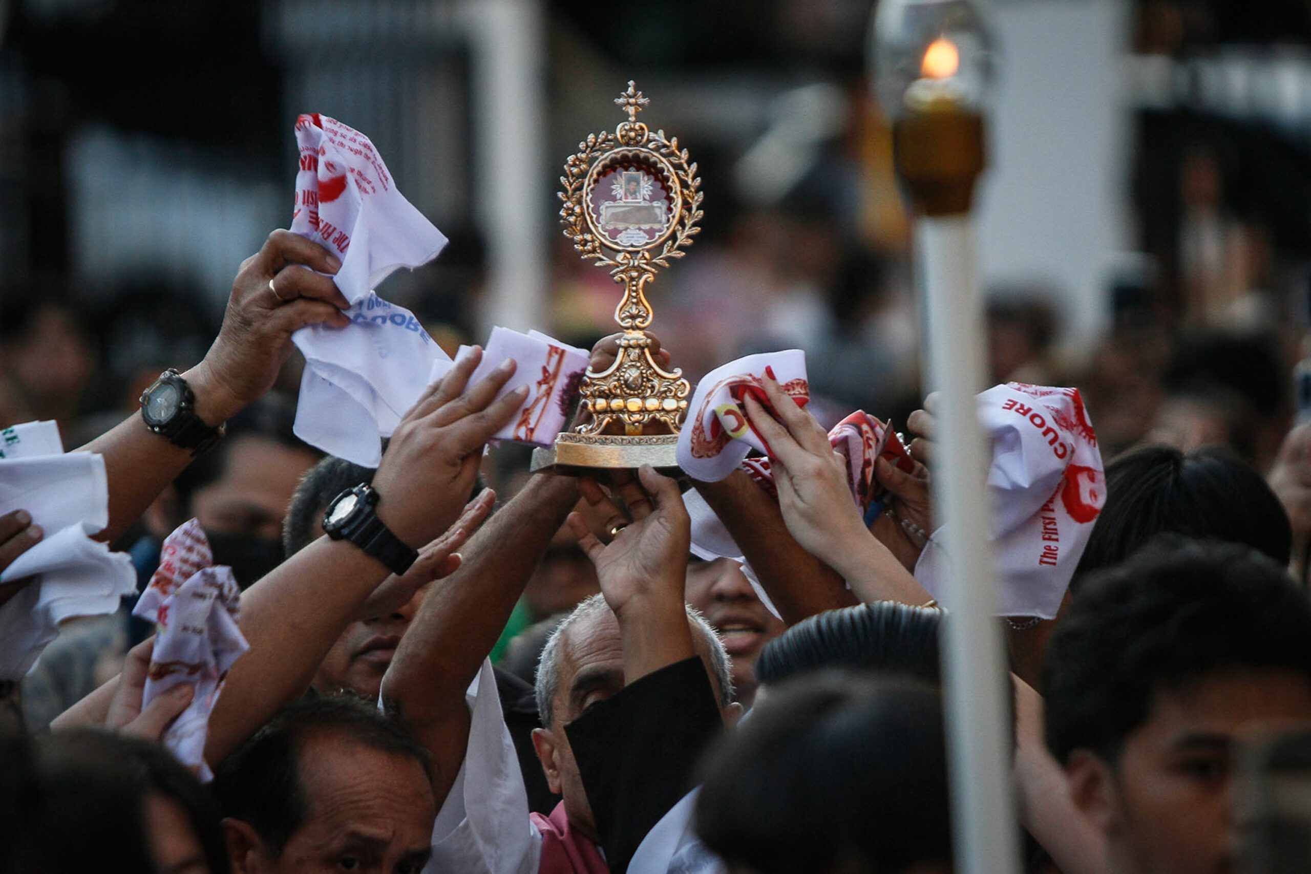 Relics of St Carlo Acutis in Manila