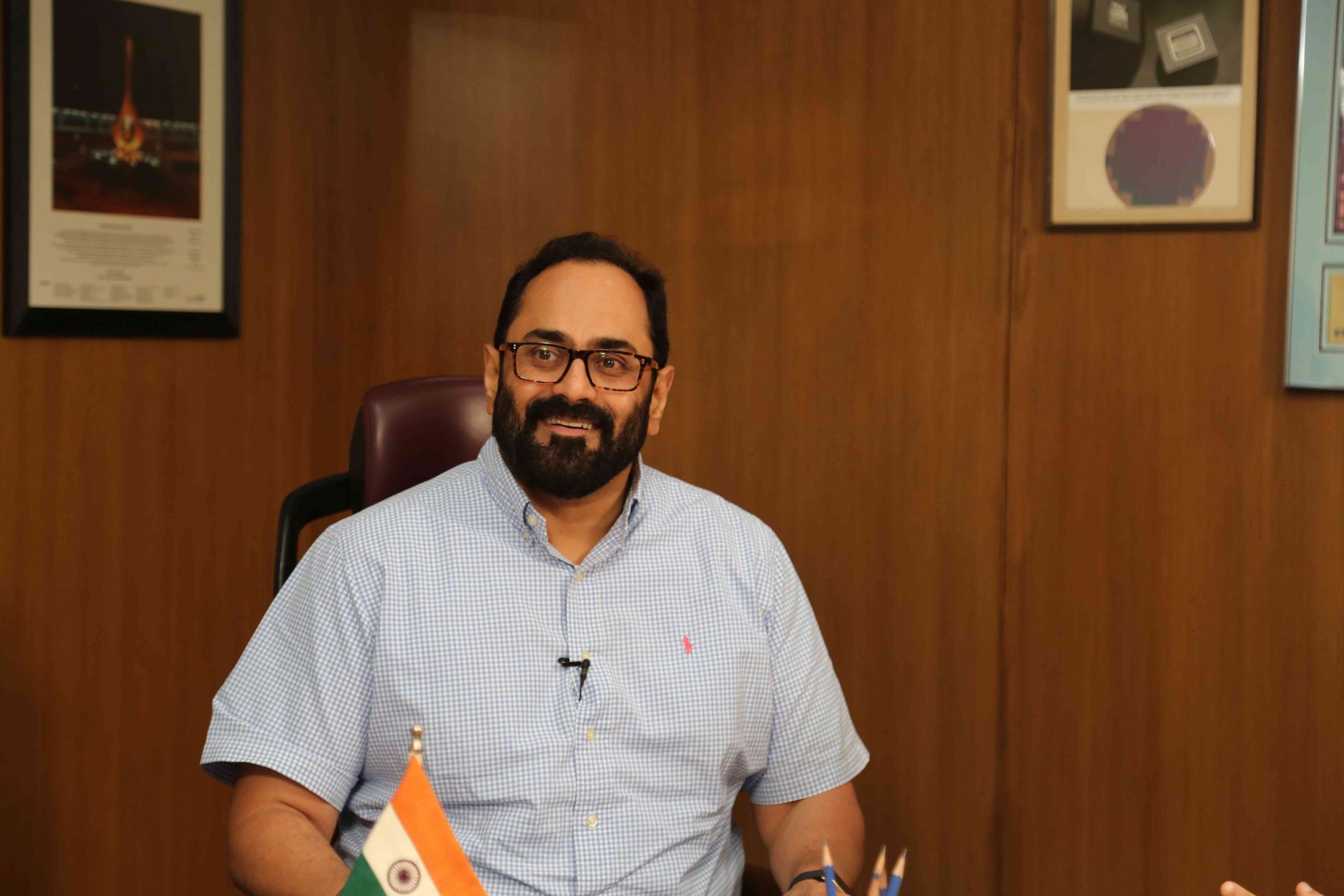 Union minister Rajeev Chandrasekhar informed Parliament that the Centre issued orders to block 10,264 Twitter links between 2018 and 2022. Credit: Rajeev Chandrasekhar/Facebook
