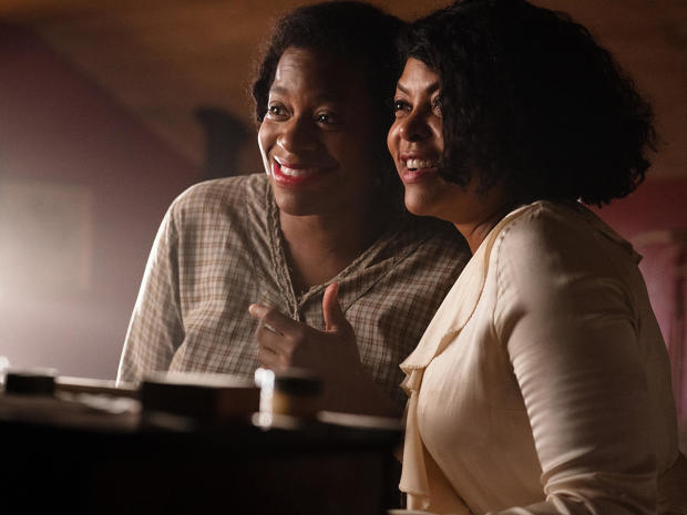 the-color-purple-fantasia-barrino-and-taraji-p-henson-photo-ser-baffo-c-2023-warner-bros-entertainment-inc.jpg 